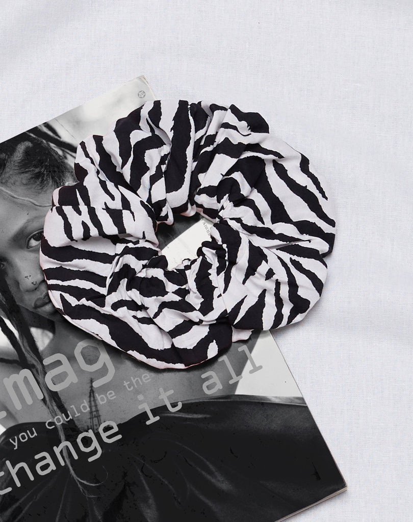 XL Scrunchie in 90's Zebra