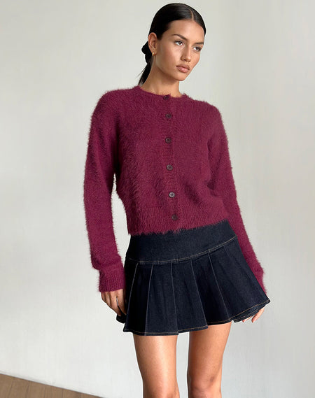 Circe Off-Shoulder Long Sleeve Knit To in Red