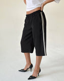 Image of Benno 3/4 Shorts in Black with White Side Stripe