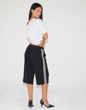 Image of Benno 3/4 Shorts in Black with White Side Stripe