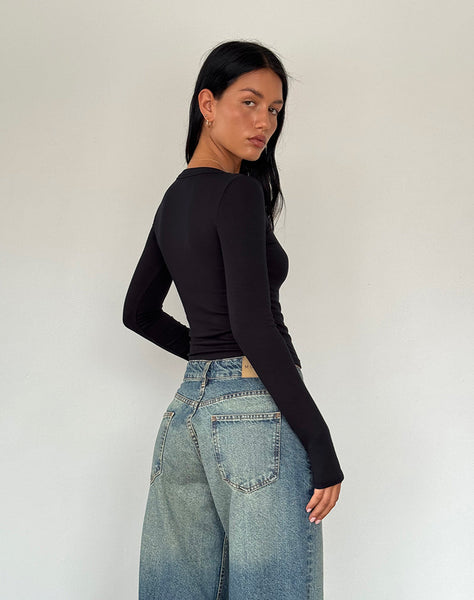 Image of Binlo Extra Long Sleeve Top in Black