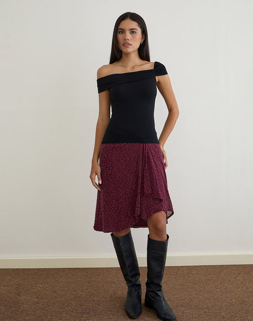 Image of Cuthbe One Shoulder Twist Top in Black