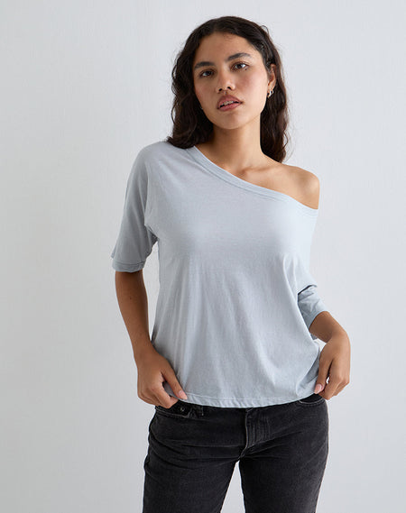 Mayomi Off the Shoulder Top in Navy with Pink Binding