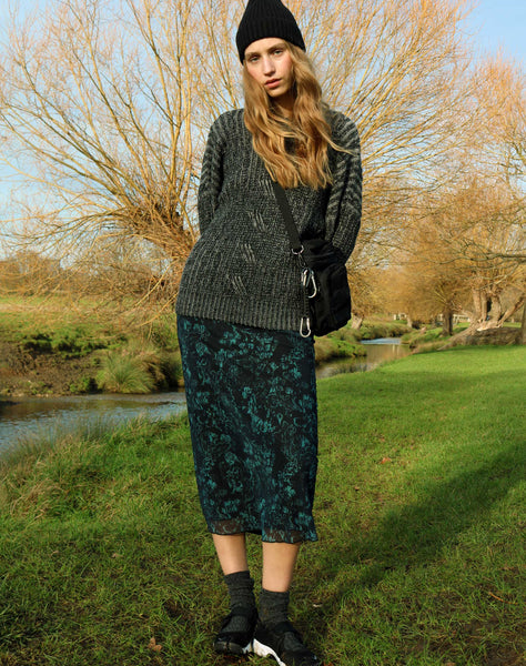 Image of Rindu Midi Skirt in Batik Botanical Black Green