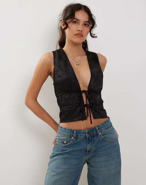 Image of Kayson Crop Top in Satin Black