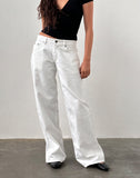 Image of Low Rise Roomy Jeans in True White