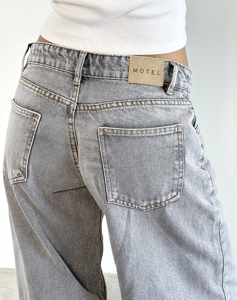 Image of Roomy Extra Wide Low Rise Jeans in Grey Wash