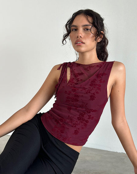 Lutana Top in Botanical Flower Maroon