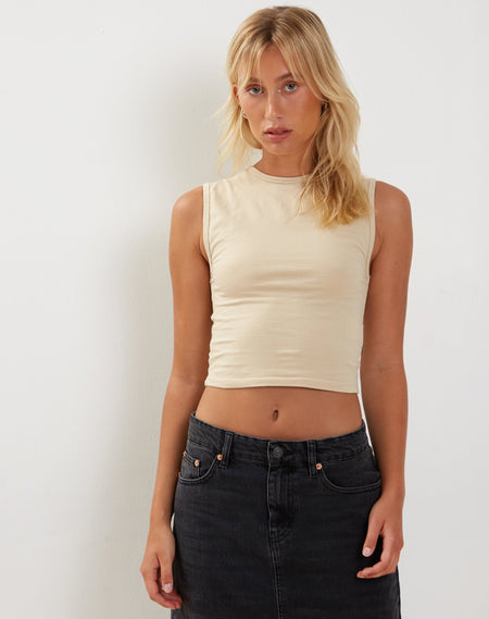 Hagne Vest Top in Mocca