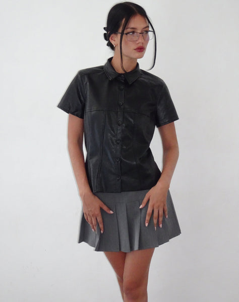 Image of Mulan Short Sleeve Shirt in PU Black