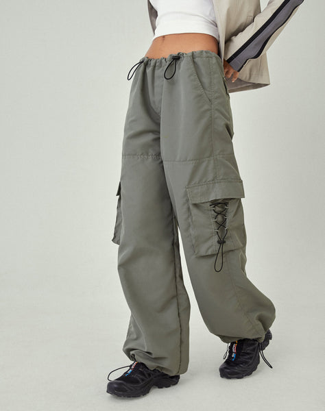 Image of MOTEL X JACQUIE Fabio Wide Leg Cargo Trousers in Grey