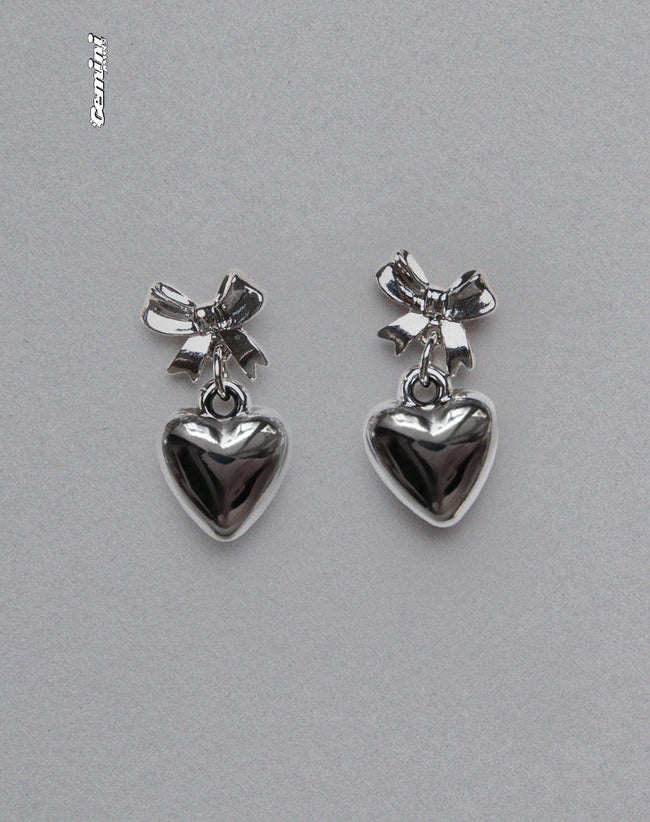 Image of Penelope Bow Earrings