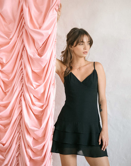 Samiya Mini Dress in Crinkle Black