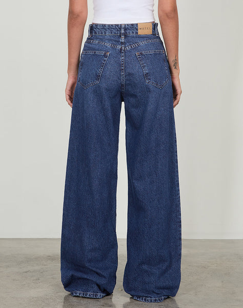 Image of Roomy Extra Wide Low Rise Jeans in Mid Blue Used