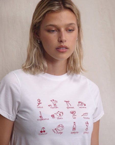 OVERSIZE BSC TEE WHT CAPRICRN MOTEL PET