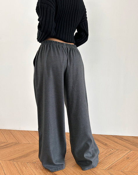 Image of Sasari Oversize Trouser in Check Navy