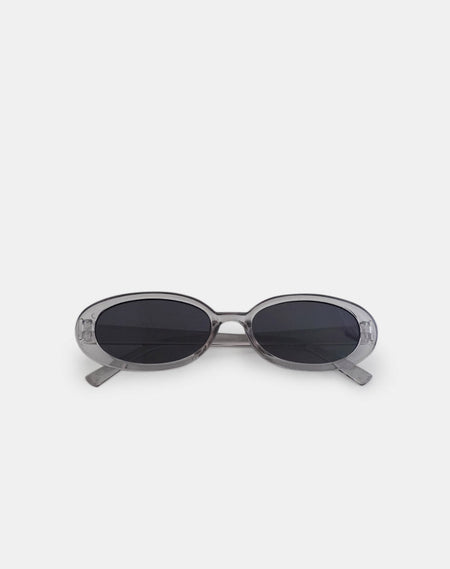 Ametra Oval Sunglasses in Opaque Purple