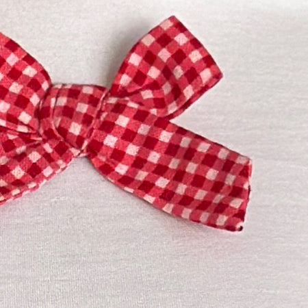 Sutin Tee in White with Red Gingham Bow