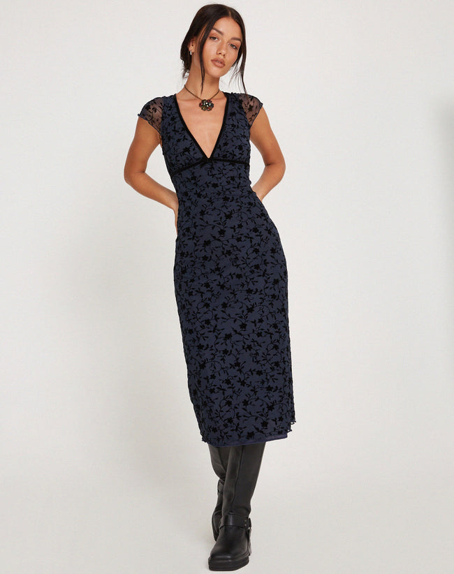 Image of Vilinia Midi Dress in Pretty Petal Flock Black