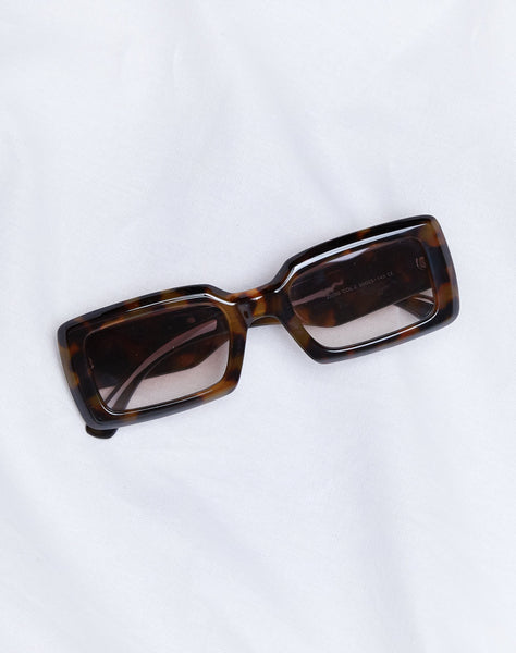 Image of Tella Sunglasses in Tortoise