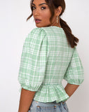 Amiya Top in Table Cloth Neo Mint