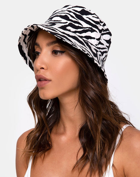 Bucket Hat in 90's Zebra