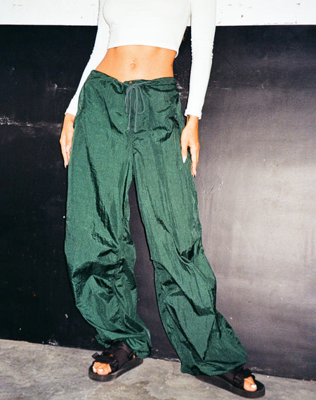 Saul Wide Leg Cargo Trouser in Bottle Green with White Stitching