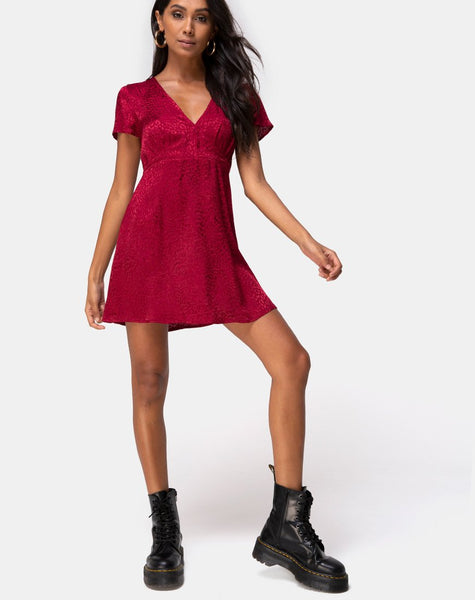 Elara Dress in Satin Cheetah Raspberry