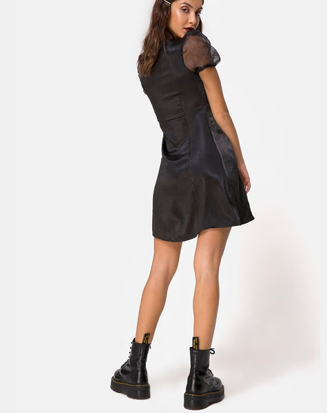 Guenelle Dress in Satin Black