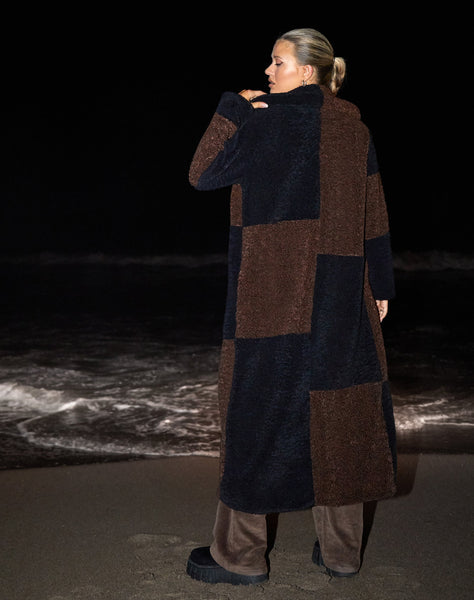 Image of Humus Teddy Coat in Panelled Chocolate and Black