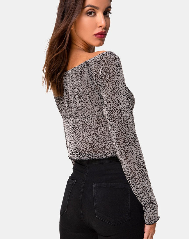 Janina Top in Ditsy Leopard Grey Flock