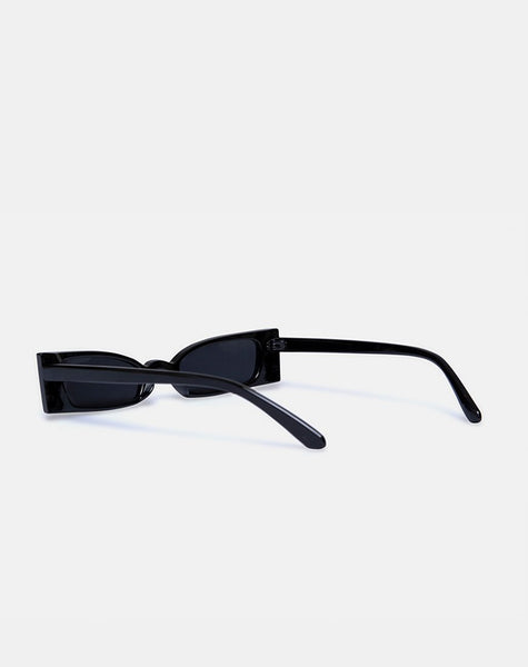 Joslin Sunglasses in Black