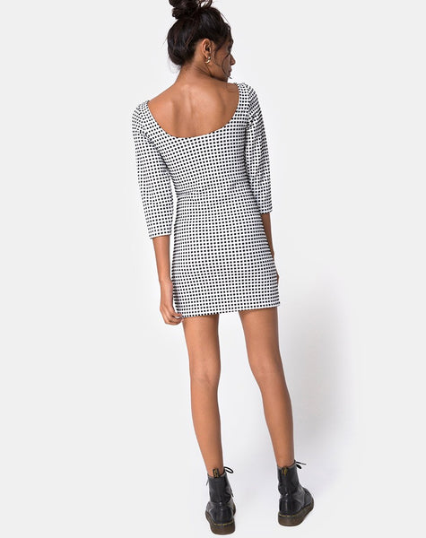 Laras Dress in Gingham Black Ivory