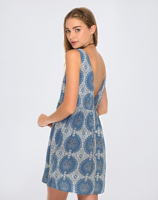 Lyre Dress in Moon Face Blue