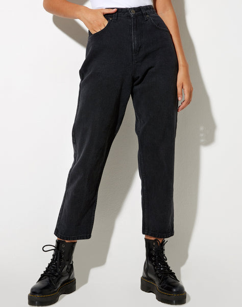 Mom Jeans in Black Wash