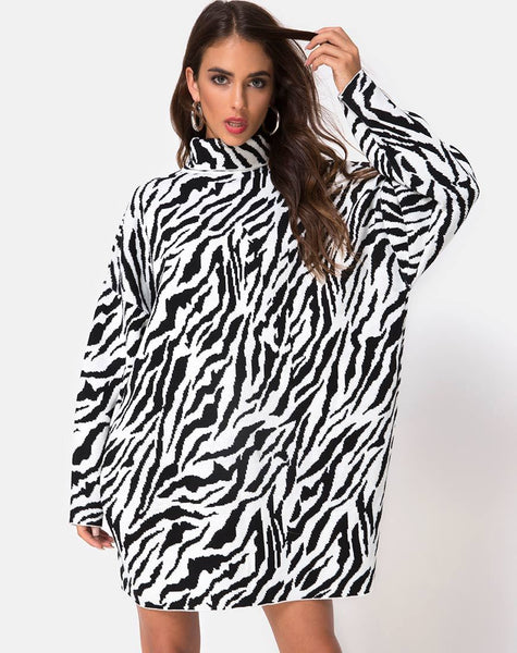 Neivie Jumper Dress in Zebra B/W