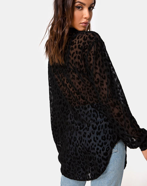 Phobe Shirt in Leopard Flock Net Black