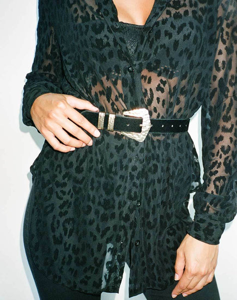 Phobe Shirt in Leopard Flock Net Black