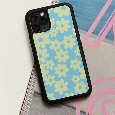 Iphone Case in Retro Daisy Blue