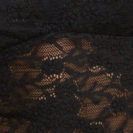 Sadiru Cardi in Lace Black