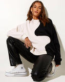 Image of Ryu Sweatshirt in Winter White and Black