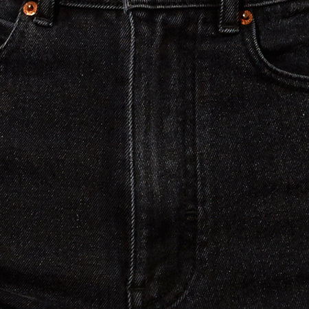 Straight Leg Jeans in Black Wash