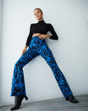 image of Zoven Trouser in Irregular Optic Blue