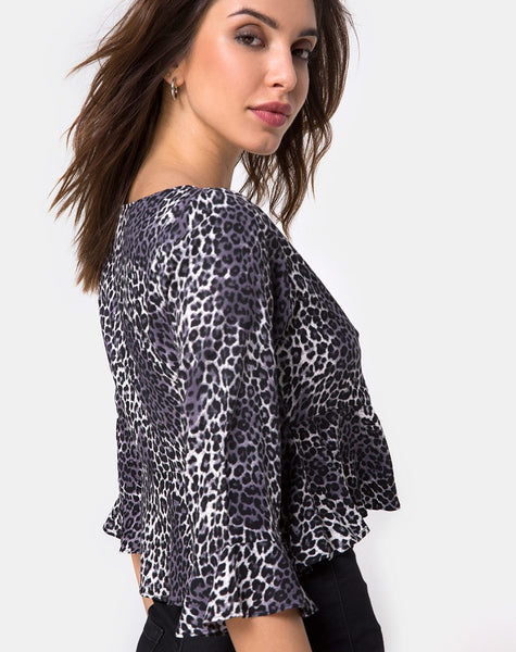 Vinequa Top in Rar Leopard Grey