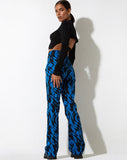 image of Zoven Trouser in Irregular Optic Blue